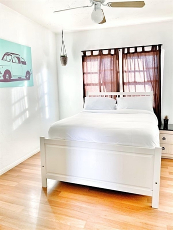 Imagen de la habitación del Hotel Orange Tree Cottages Downtown. Foto 8