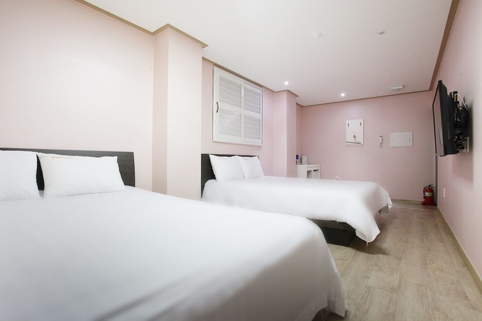 Imagen de la habitación del Hotel Orange Tree Hotel and Cafe. Foto 10