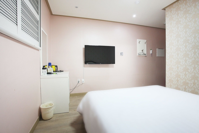 Imagen de la habitación del Hotel Orange Tree Hotel and Cafe. Foto 13