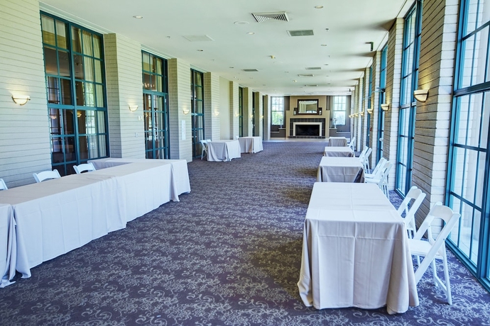 Imagen de los interiores del Hotel Orange Tree Resort. Foto 18