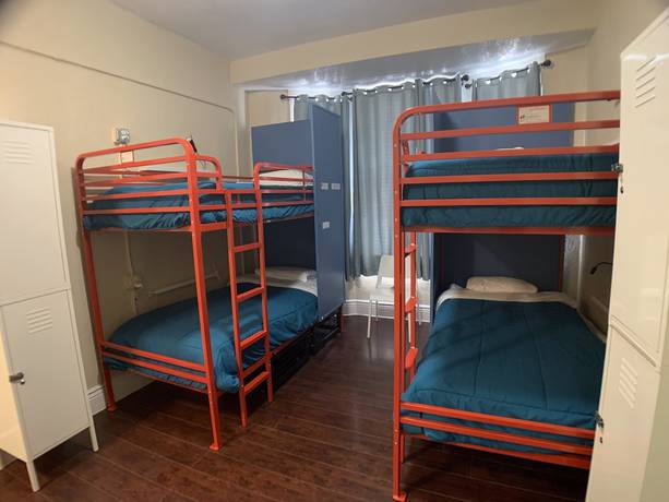 Imagen de la habitación del Hotel Orange Village Hostel. Foto 6