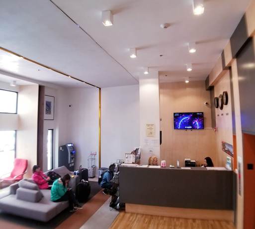 Imagen de los interiores del Hotel Orange Village Hostel. Foto 14