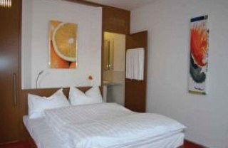 Imagen de la habitación del Hotel Orange Wings Krems. Foto 2