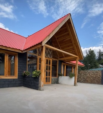 Imagen general del Hotel Orangeloft Shogran. Foto 1