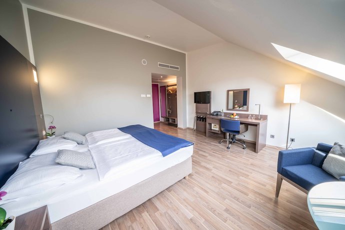 Imagen de la habitación del Hotel Orangerie, Meidling. Foto 11