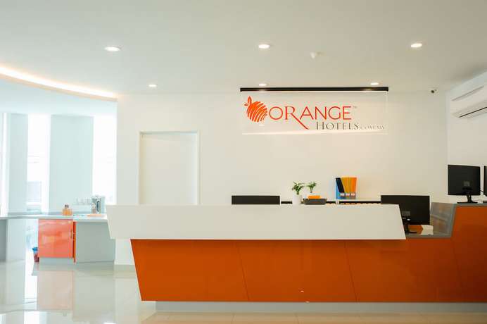 Imagen de los interiores del Hotel Oranges Sri Petaling. Foto 13