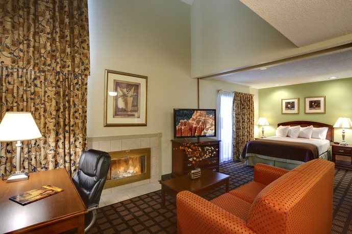 Imagen de los interiores del Hotel Orangewood Suites University, Austin Texas. Foto 10