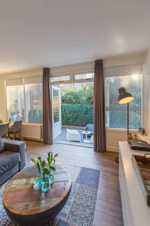 Imagen de la habitación del Hotel Oranjestaete. Foto 13