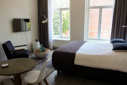 Imagen de la habitación del Hotel Oranjestaete. Foto 14