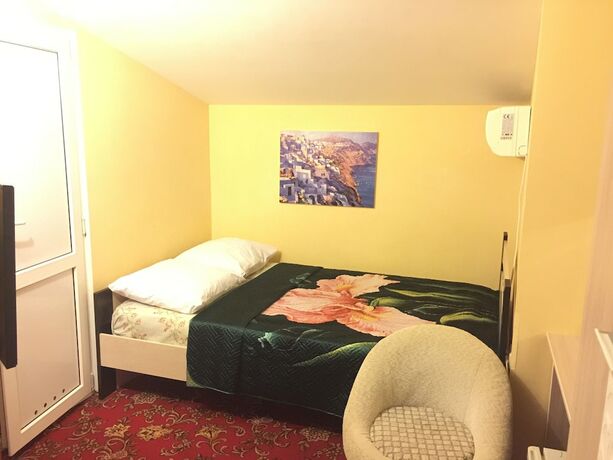 Imagen de la habitación del Hotel Oranzhevoe Nebo. Foto 16