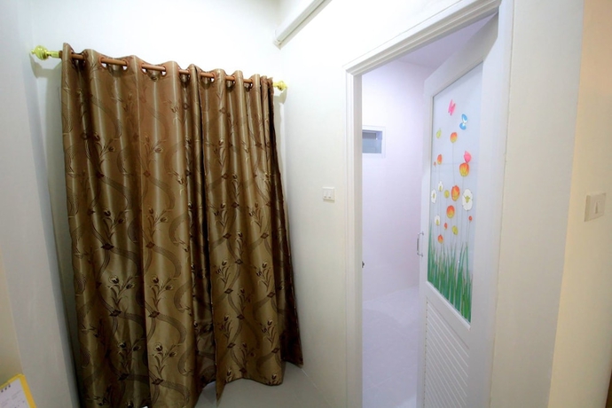 Imagen de la habitación del Hotel Orapan Place. Foto 2