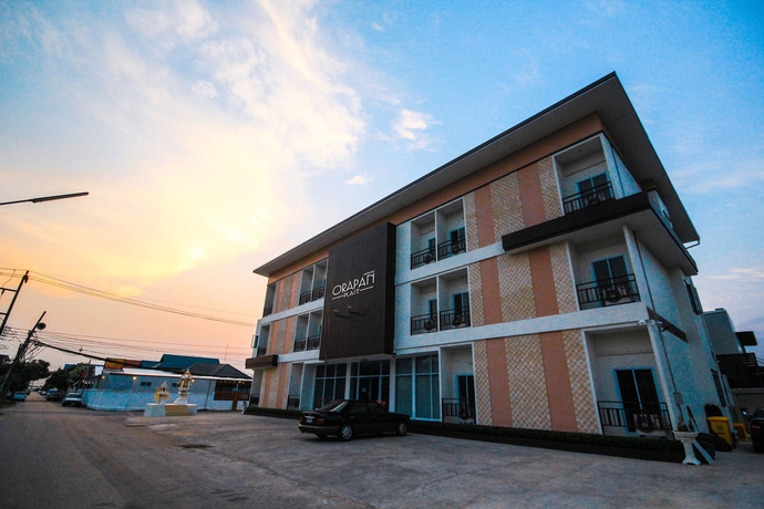 Imagen de los exteriores del Hotel Orapan Place. Foto 13