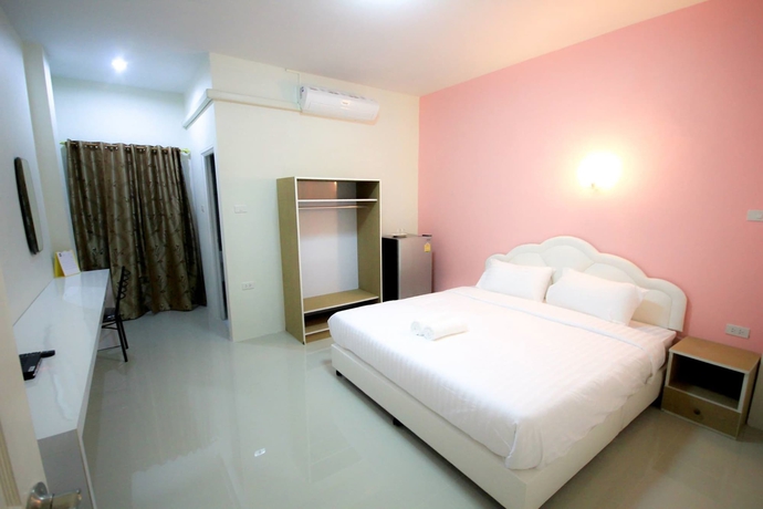 Imagen de la habitación del Hotel Orapan Place. Foto 7