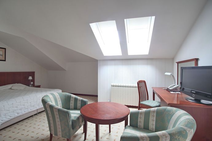 Imagen de la habitación del Hotel Orasac. Foto 2
