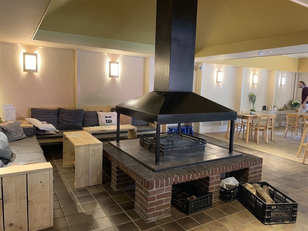 Imagen de los interiores del Hotel Orava Durbuy. Foto 19