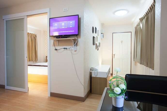 Imagen general del Hotel Orawan Suites. Foto 9