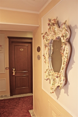 Imagen de la habitación del Hotel Orazia. Foto 2