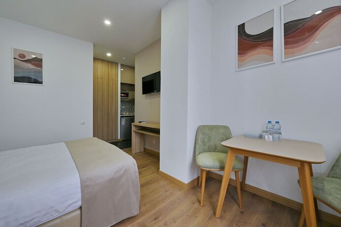 Imagen de la habitación del Hotel Orbeli Yerevan. Foto 17
