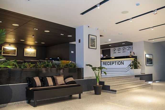 Imagen de los interiores del Hotel Orbi Palace and Suites. Foto 15