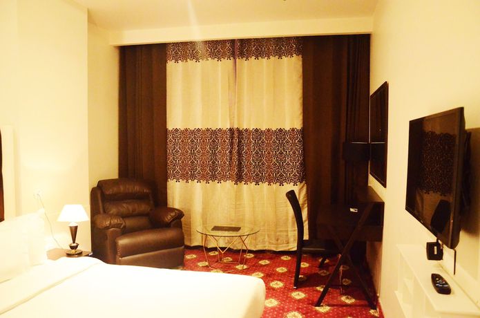 Imagen de la habitación del Hotel Orbion. Foto 9
