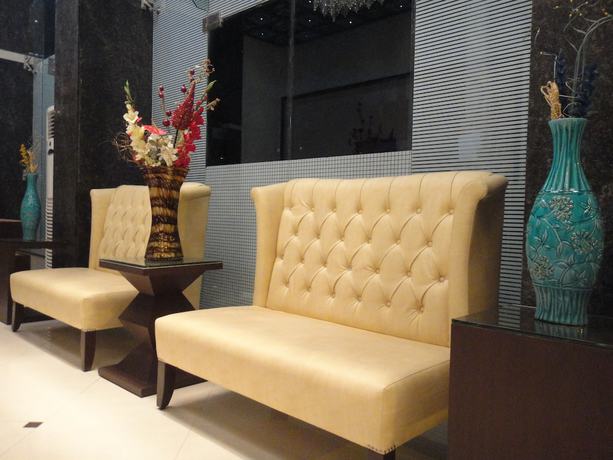 Imagen de los interiores del Hotel Orbit, Chandigarh. Foto 17