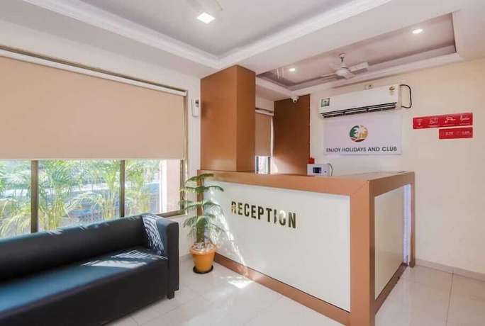 Imagen de los interiores del Hotel Orbit Inn. Foto 9