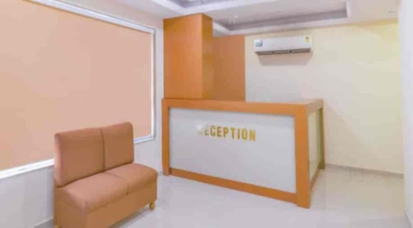 Imagen de los interiores del Hotel Orbit Inn. Foto 10