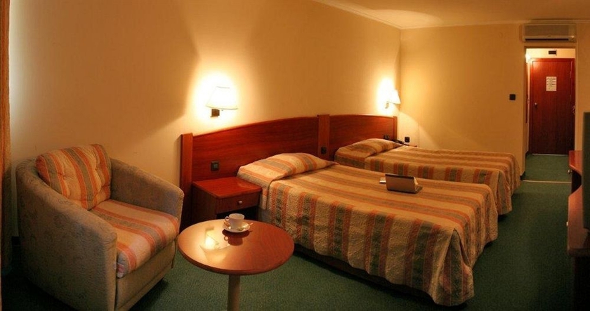 Imagen de la habitación del Hotel Orbita, Varna Ciudad. Foto 7