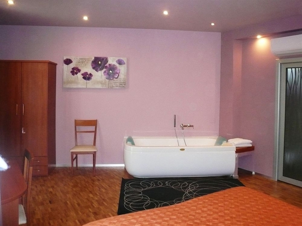 Imagen de la habitación del Hotel Orcagna. Foto 5