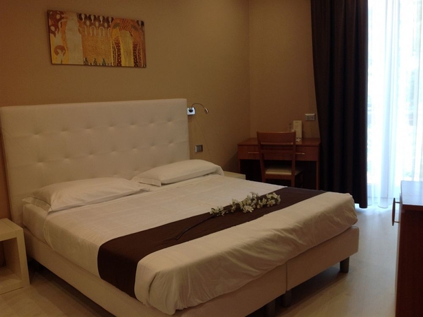 Imagen de la habitación del Hotel Orcagna. Foto 7