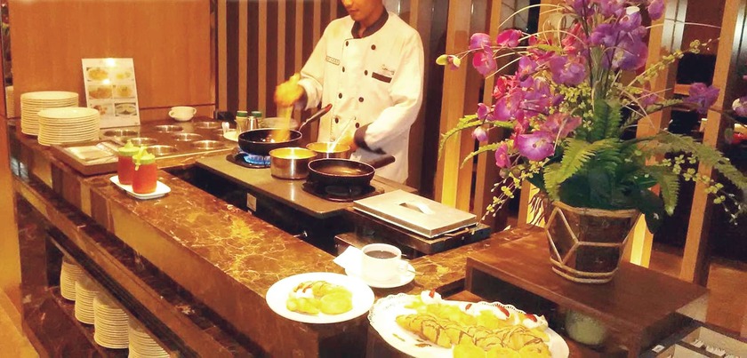 Imagen del bar/restaurante del Hotel Orchardz Bandara Jakarta. Foto 3