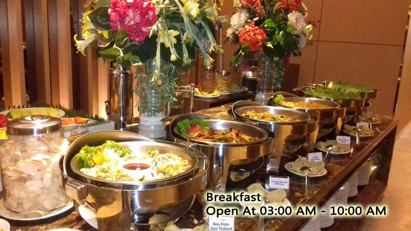 Imagen del bar/restaurante del Hotel Orchardz Bandara Jakarta. Foto 8