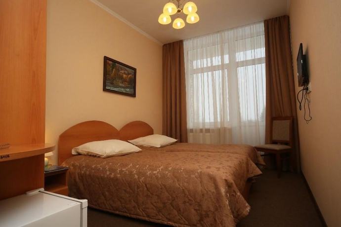 Imagen de la habitación del Hotel Orchestra Oka Spa Resort. Foto 8
