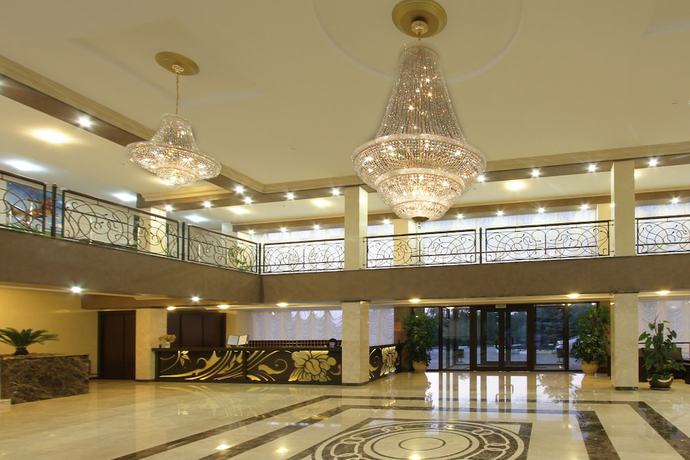Imagen de los interiores del Hotel Orchestra Oka Spa Resort. Foto 20