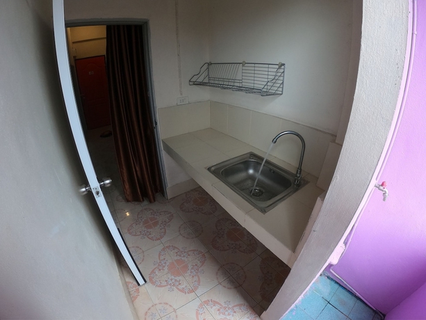 Imagen de la habitación del Hotel Orchid Apartment. Foto 6