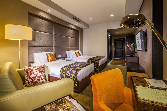 Imagen de la habitación del Hotel Orchid Country Club. Foto 2