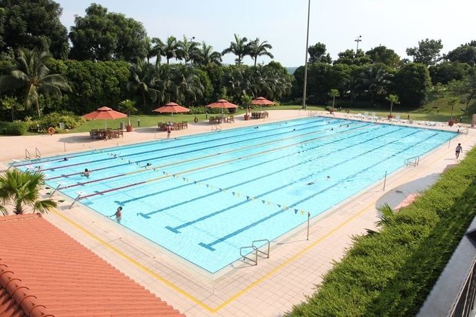 Imagen de la piscina del Hotel Orchid Country Club. Foto 17