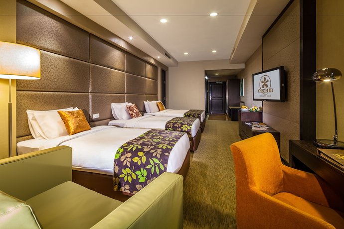 Imagen de la habitación del Hotel Orchid Country Club. Foto 8