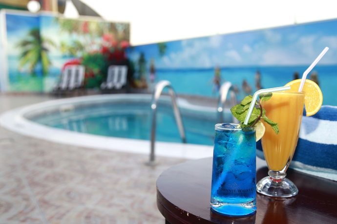 Imagen de la piscina del Hotel Orchid, Dubai. Foto 18