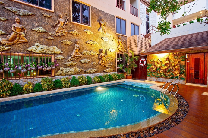 Imagen de la piscina del Hotel Orchid Garden. Foto 11