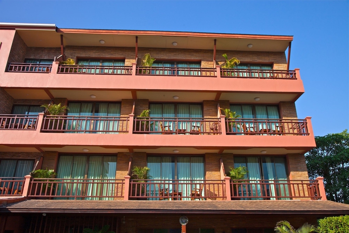 Imagen de los exteriores del Hotel Orchid Garden. Foto 8