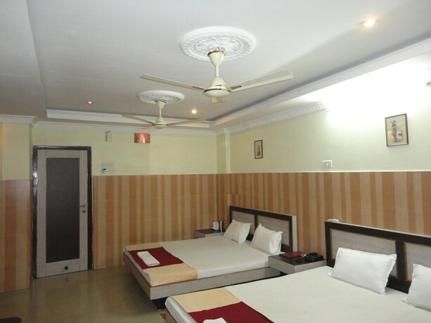 Imagen de la habitación del Hotel Orchid, Guwahati. Foto 10