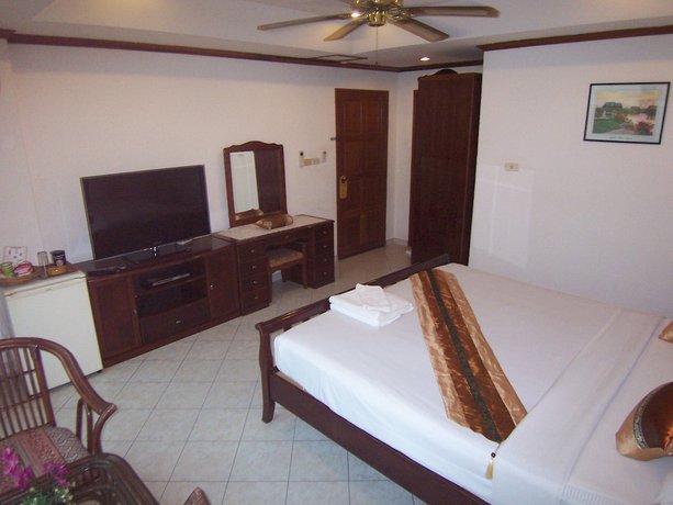 Imagen de la habitación del Hotel Orchid Residence. Foto 8
