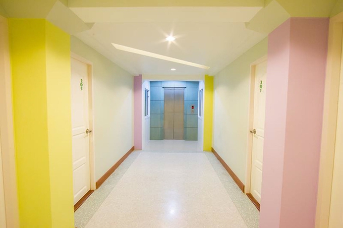 Imagen de los interiores del Hotel Orchid Residence Nakhon Si Thammarat. Foto 10