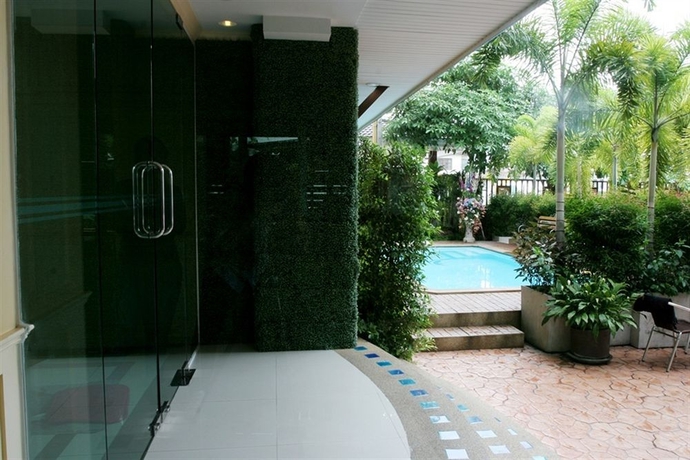 Imagen de los exteriores del Hotel Orchid Resort, Suvarnabhumi Airport. Foto 6