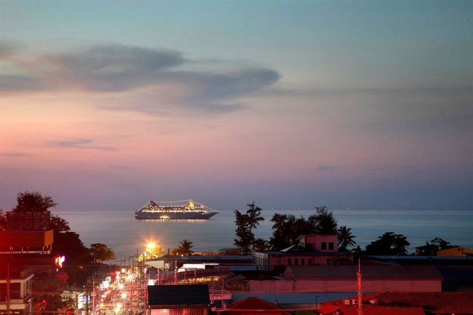 Imagen de los exteriores del Hotel Orchid Resortel. Foto 8
