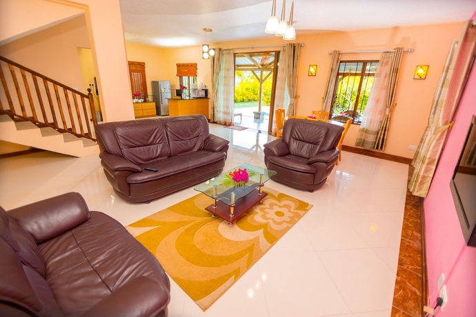 Imagen de la habitación del Hotel Orchid Villas Mauritius. Foto 10