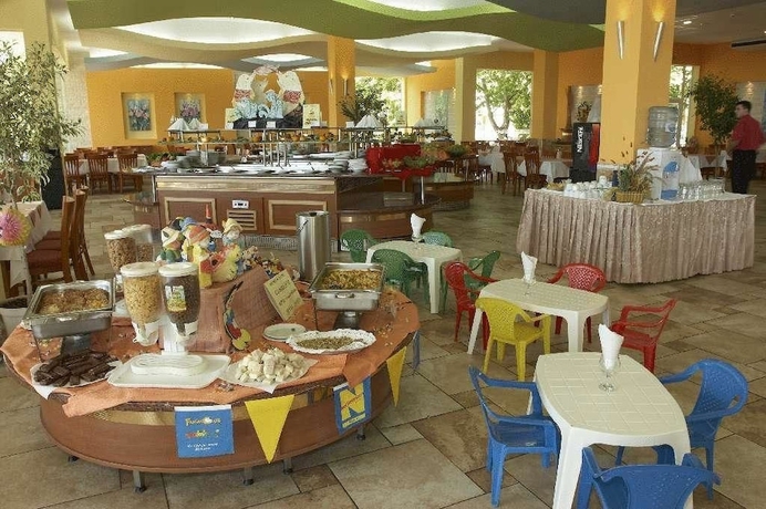 Imagen del bar/restaurante del Hotel Orchidea, Albena. Foto 5