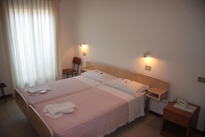 Imagen de la habitación del Hotel Orchidea, Rimini. Foto 4