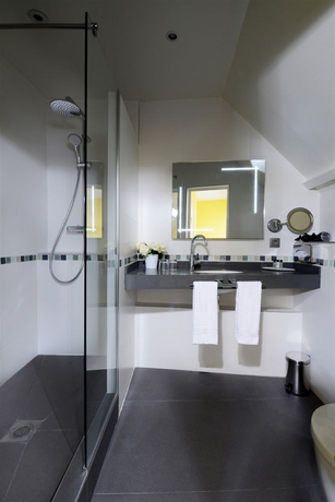 Imagen de la habitación del Hotel Orchid&eacute;e, Montparnasse. Foto 9